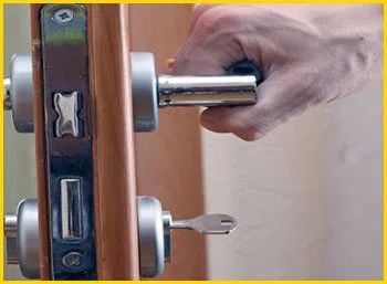 Metro Locksmith Services Cleveland, OH 216-606-9137 Metro Locksmith Services Cleveland, OH 216-606-9137 - 7-lock-installation